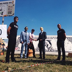 Complex Systems, Red Bull Flugtag и «Доллар, Гудбай!»